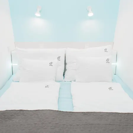 Vintage In The Center Apartment *